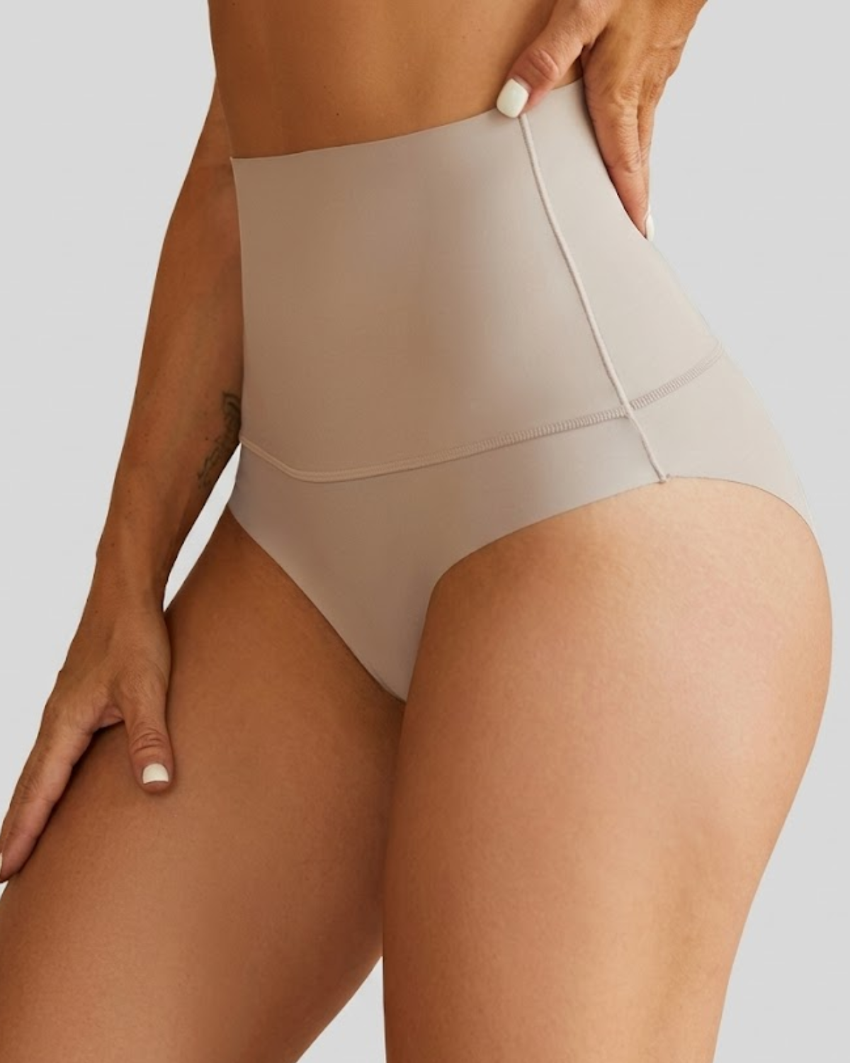 High Waist Smooth Sculpt Briefs – Seamless Fit