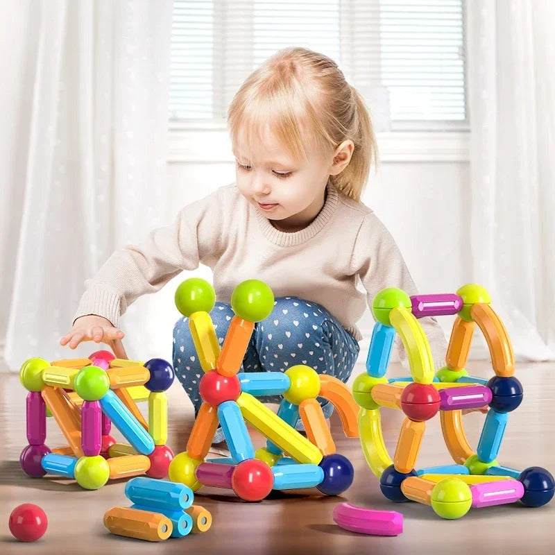 MAGNETIC BUILDING BLOCKS KIT