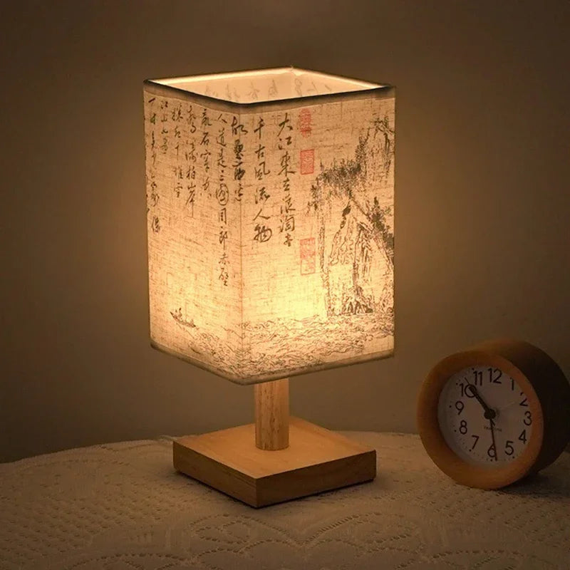 ORIENTAL STYLE TABLE LAMP WITH WARM LED LIGHT AND TRADITIONAL DESIGN