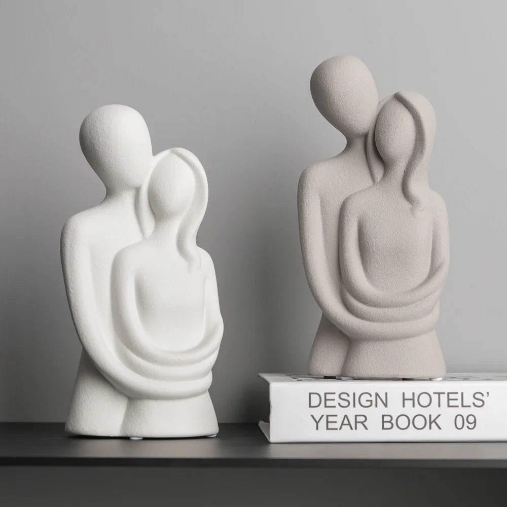 DECORATIVE SCULPTURE "TENDER EMBRACE" – MINIMALIST CERAMIC DESIGN