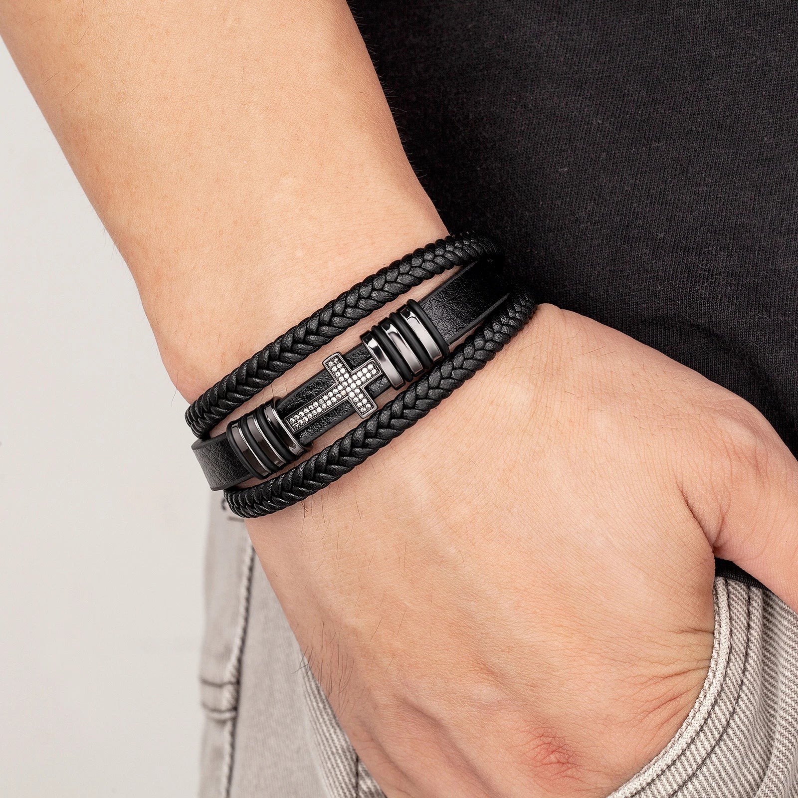 MEN'S BRACELET CROSS BLACK