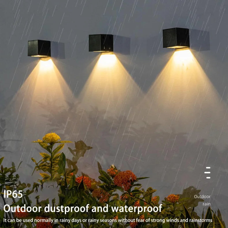 SOLAR WALL LIGHT – WATERPROOF