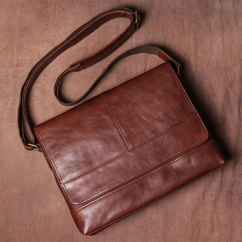 LEATHER MESSENGER BAG