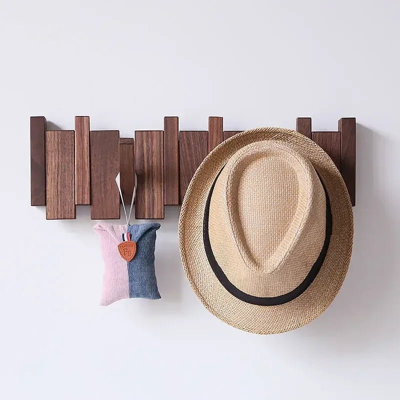 MAGNETIC PIANO WALL HOOK – NORDIC DESIGN IN SOLID WOOD