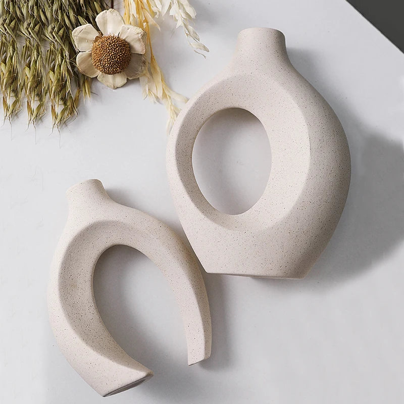 CERAMIC DECORATIVE SCULPTURE SET – SCANDINAVIAN & MINIMALIST STYLE