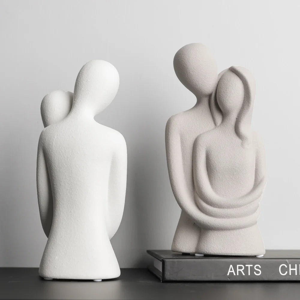 DECORATIVE SCULPTURE "TENDER EMBRACE" – MINIMALIST CERAMIC DESIGN
