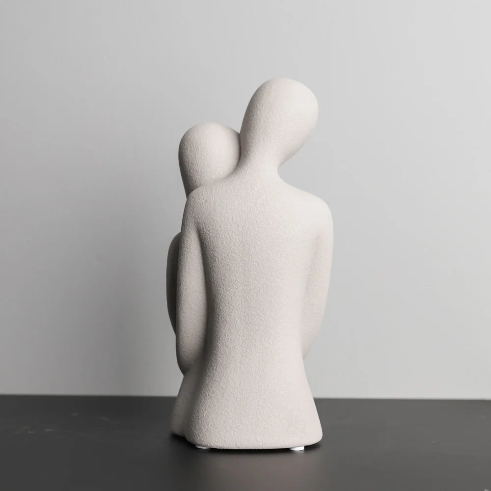 DECORATIVE SCULPTURE "TENDER EMBRACE" – MINIMALIST CERAMIC DESIGN