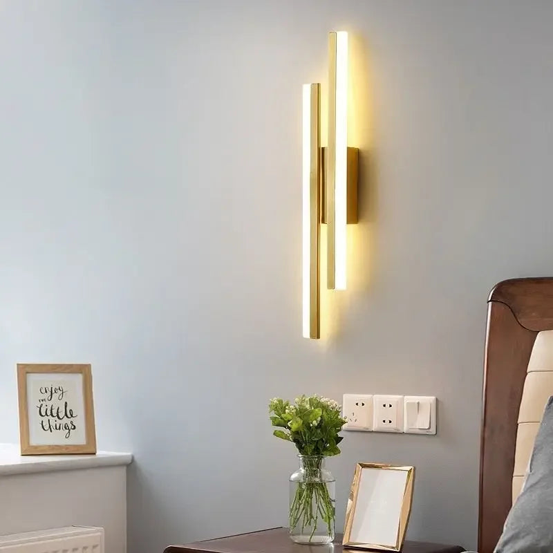 LED WALL LAMP – MODERN CURVED DESIGN