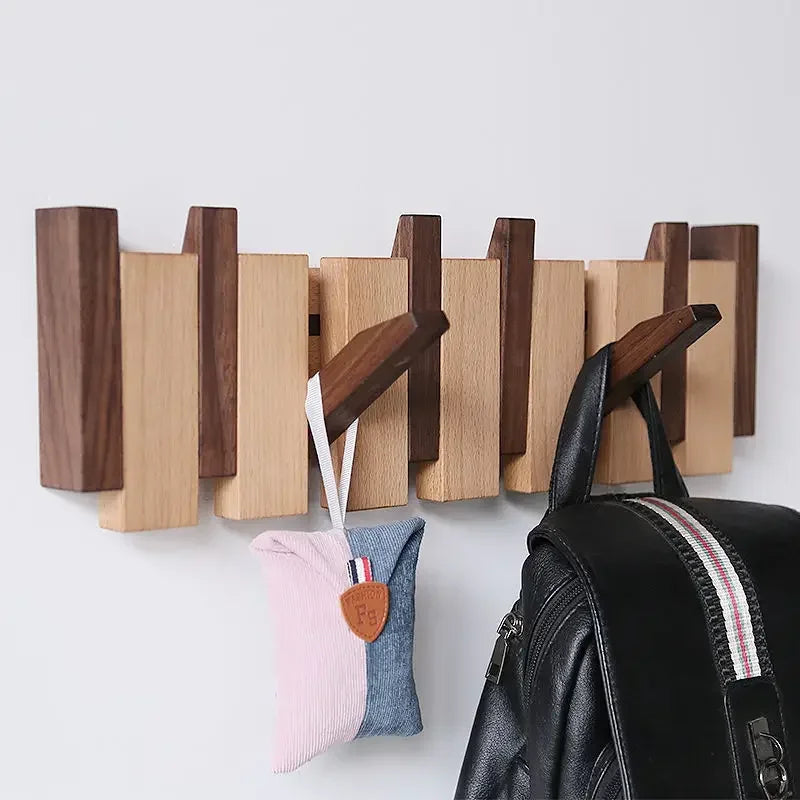 MAGNETIC PIANO WALL HOOK – NORDIC DESIGN IN SOLID WOOD