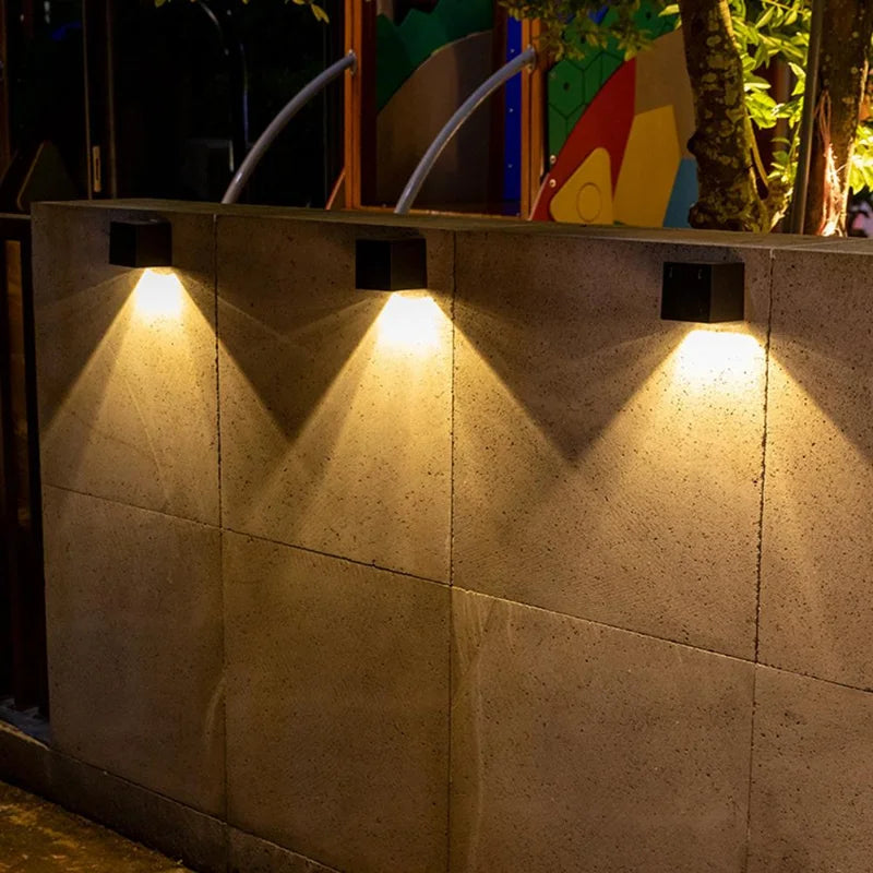 SOLAR WALL LIGHT – WATERPROOF