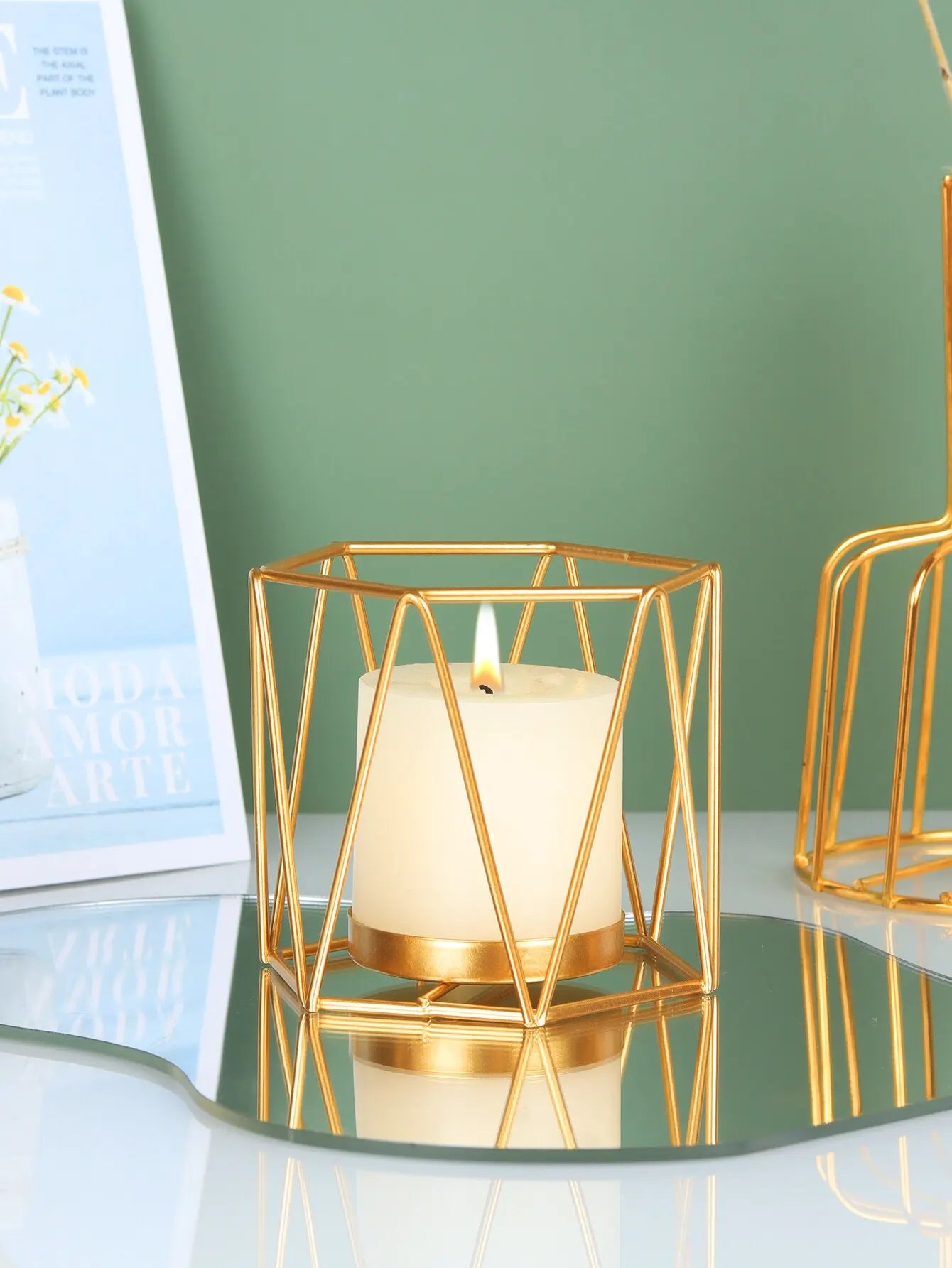 GOLD GEOMETRIC METAL CANDLE HOLDER – MODERN LUXURY HOME DECOR