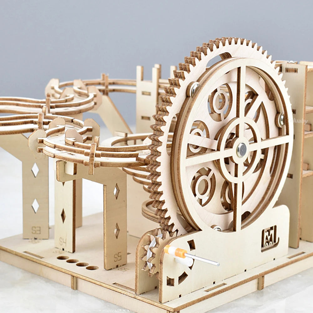 WOODRUN - 3D WOODEN MARBLE RUN PUZZLE