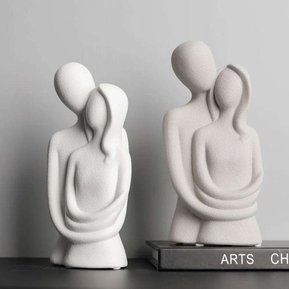 DECORATIVE SCULPTURE "TENDER EMBRACE" – MINIMALIST CERAMIC DESIGN