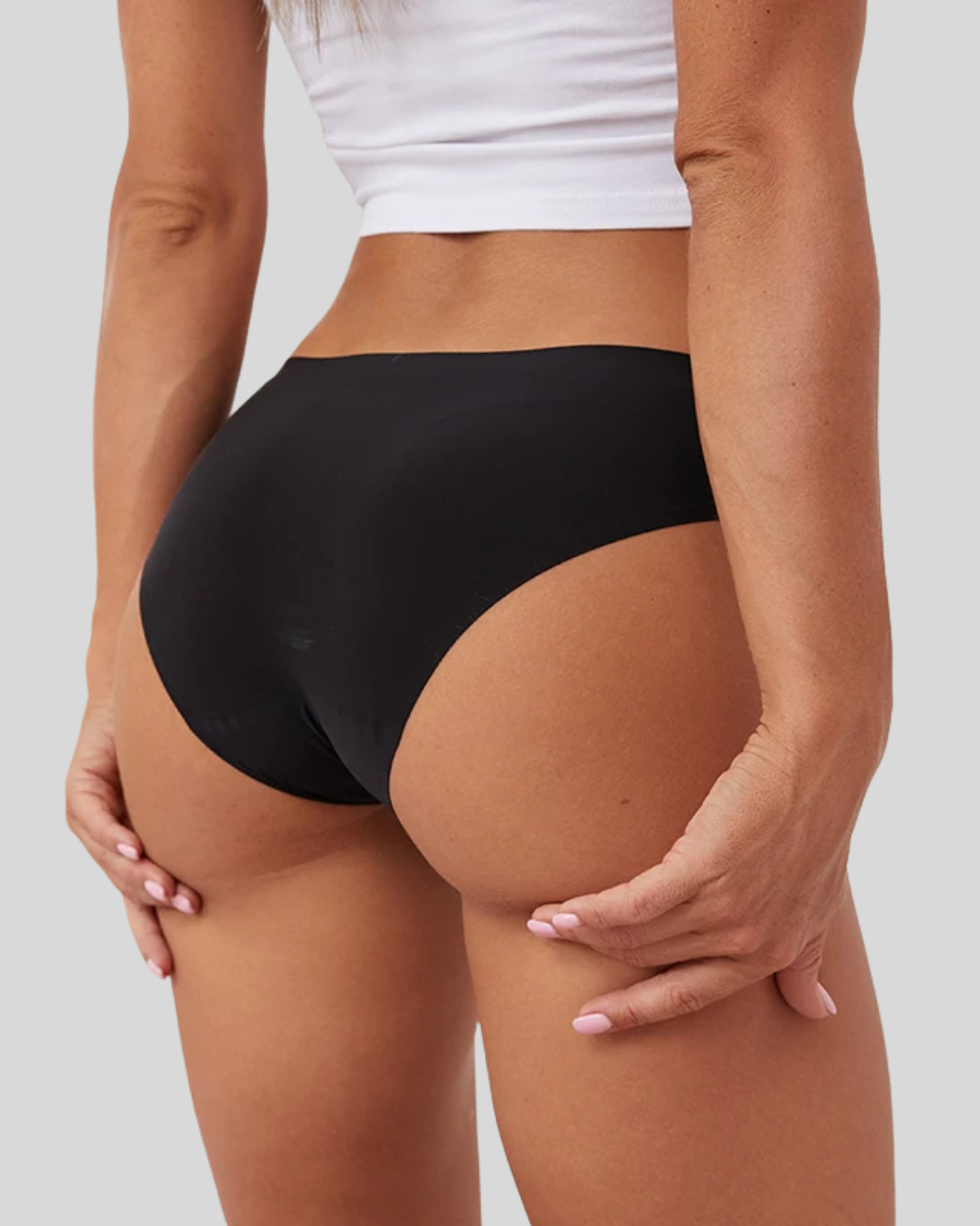 Seamless Bikini Briefs – Soft & Invisible