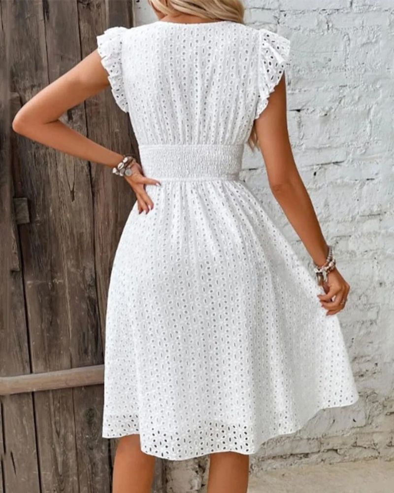 MIDI LACE DRESS WITH V-NECKLINE