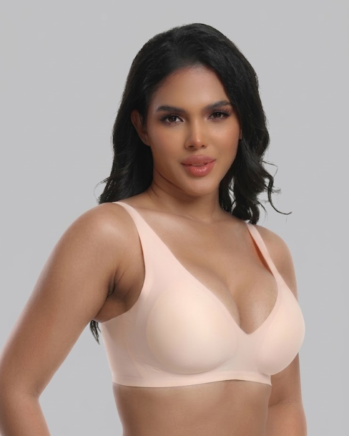Deep V Sculpt Bra – Seamless & Wireless Lift
