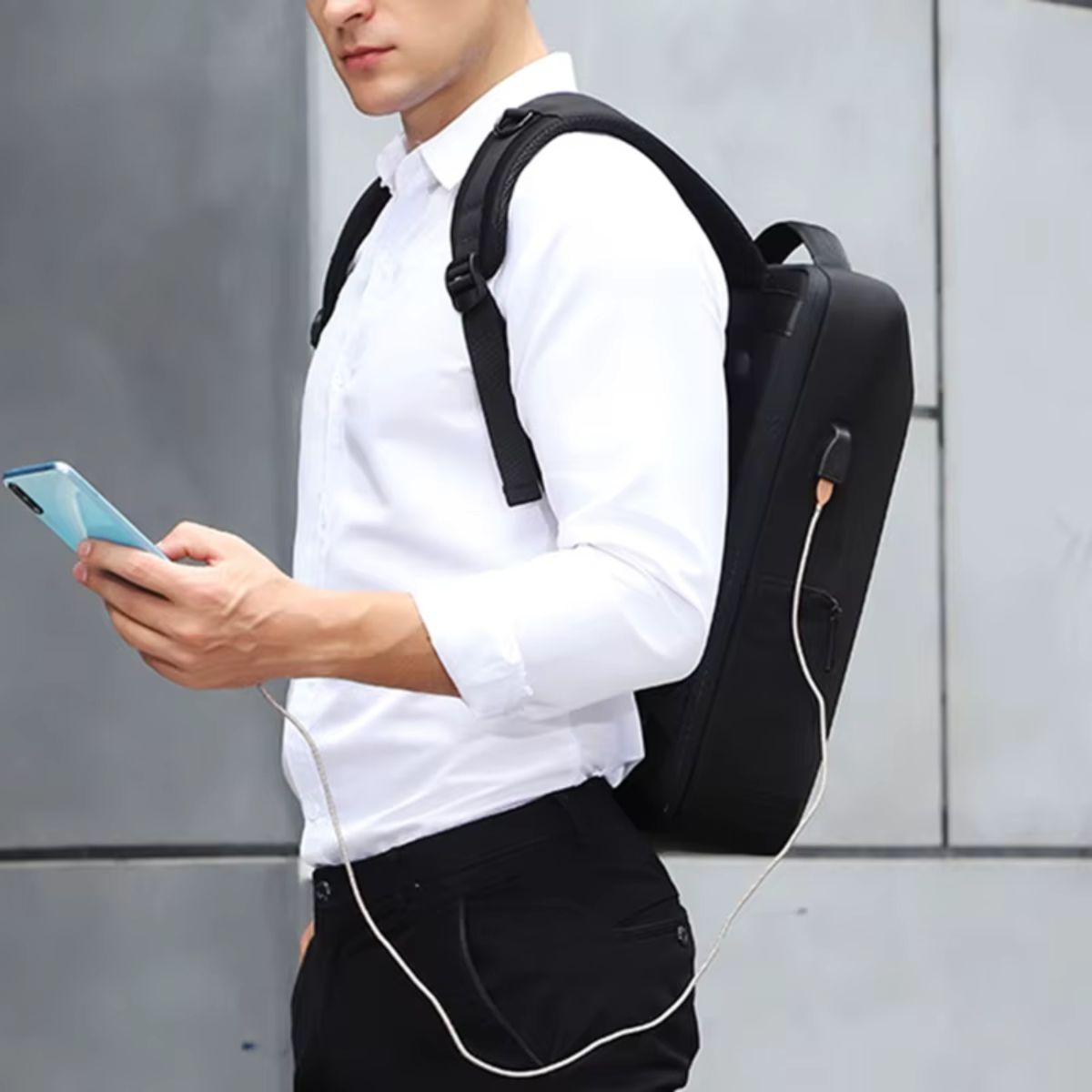 OXFORD SMART BACKPACK