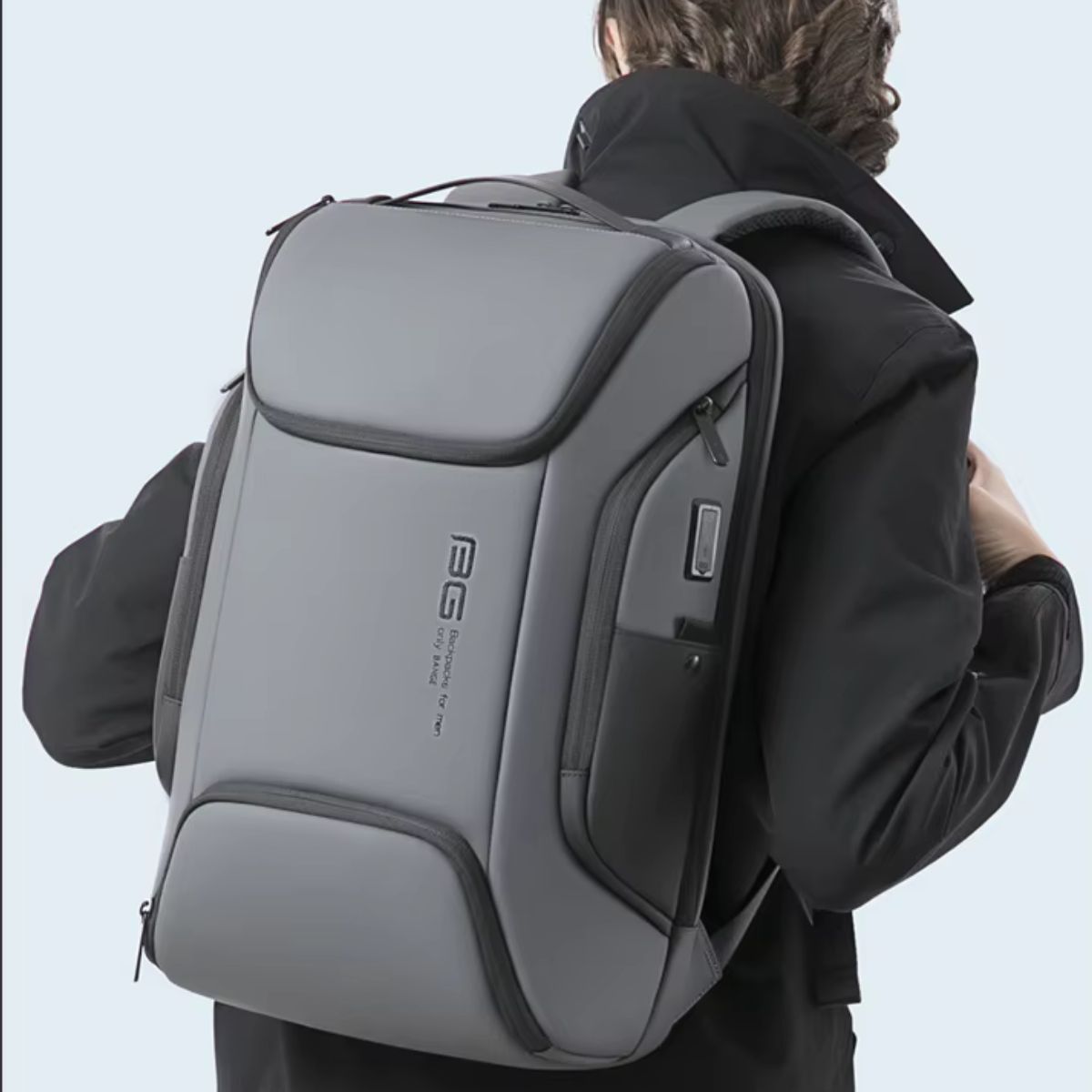 SMART WATERPROOF BACKPACK