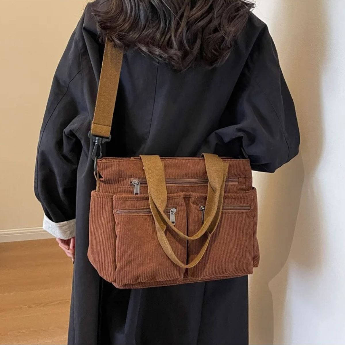 VALÉRIE VELVET TOTE BAG