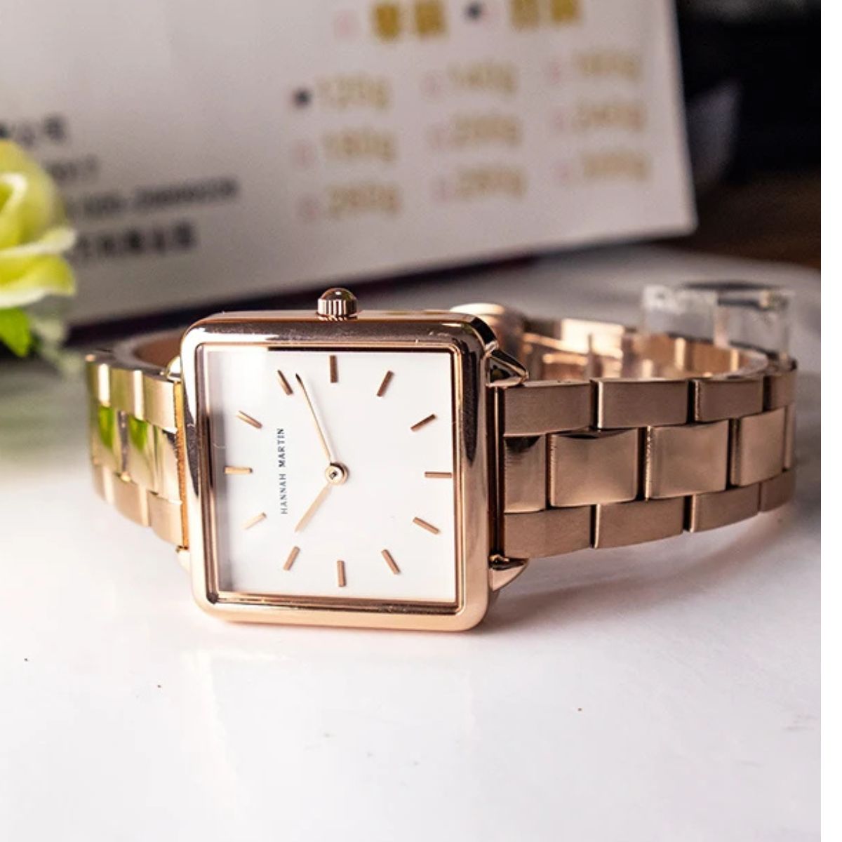 WOMEN'S SQUARE ELEGANCE WATCH 28mm